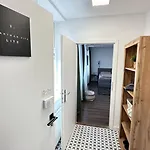Lite Apartment *